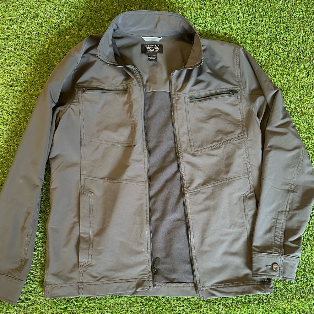 Mountain Hardware lightweight jacket M